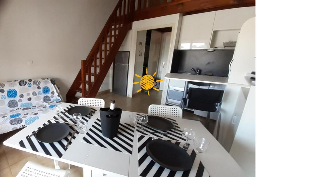Appartement Terrasse Vue Mer, Plage Gorguette A 1 Minute A Pied, Wifi,Clim Parking Collectif Sanary-sur-Mer Εξωτερικό φωτογραφία
